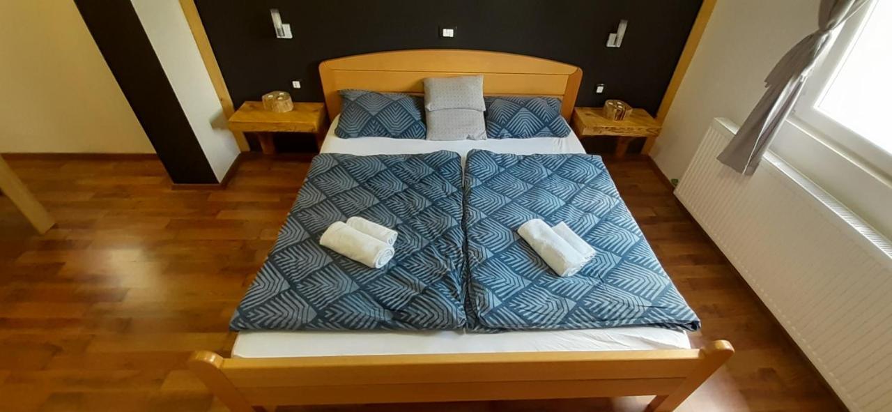 Country House Plitvice ปลิตวิตซาเซโล ภายนอก รูปภาพ